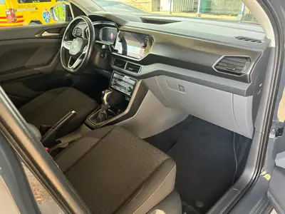 VW T-Cross 1.0 TSI 115 — Compact SUV urbain, 36 000 km seulement — Innenraum