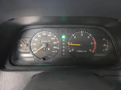 Toyota Land Cruiser 3.0 TD LX — Le SUV 4x4 indestructible, 309'000 km d'histoire — Miniature 16