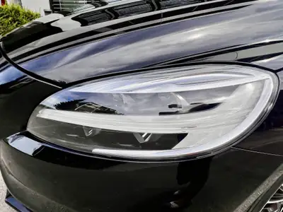 Volvo V40 D2 Momentum — Berline compacte diesel, 83 000 km, garantie fiabilité suédoise — tableau de bord