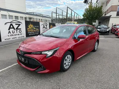 Toyota Corolla Touring Sports 1.8 HSD — Hybride fiable, faible consommation et garantie 10 ans — côté