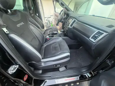 Ford Ranger 2.0 EcoBlue 4x4 Raptor — Pick-up robuste, sans accident, 71 500 km — Miniatura 12