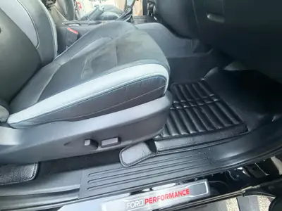 Ford Ranger 2.0 EcoBlue 4x4 Raptor — Pick-up robuste, sans accident, 71 500 km — Miniatura 13