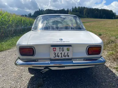 Alfa Romeo 1750 GTV (1ère Série) 1969 — Coupé sportif vintage en excellent état, 61'000 km — interni