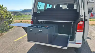 VW T6 2.0 TDI 150 Beach DSG — Monospace spacieux sans accident, 7 places — fianco