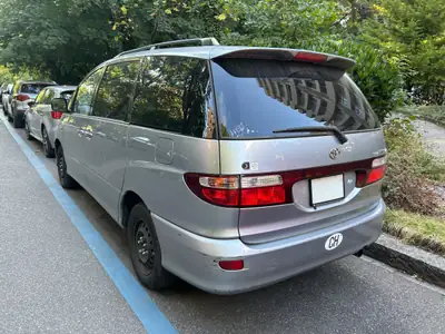 Toyota Previa 2.4 Linea Luna — Monospace fiable pour famille nombreuse, 184'000 km — fianco