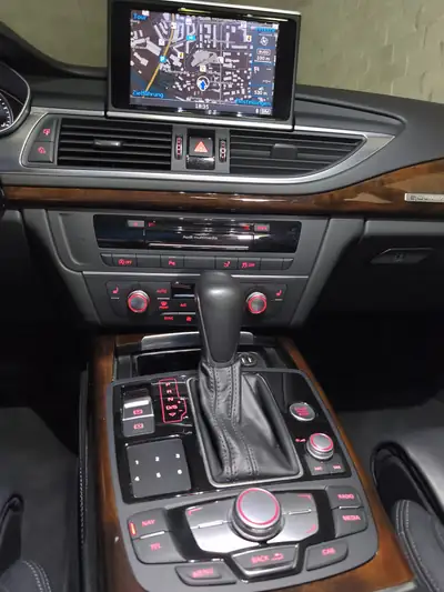 Audi A7 Sportback 3.0 TDI quattro — Berline élégante, 58'000 km, première main — intérieur