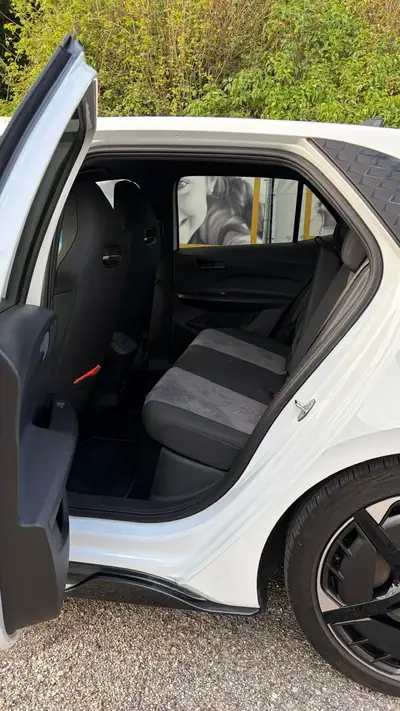 CUPRA Born Electric — Compacte électrique performante, 74 000 km, toit panoramique — Miniatura 9