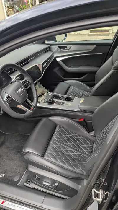 Audi A6 Avant 50 TFSI e — Hybride rechargeable sportive, 39 500 km seulement — intérieur