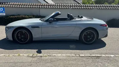 Mercedes-Benz SL 55 AMG 4matic+ — Cabriolet haute performance, seulement 4800 km — Innenraum