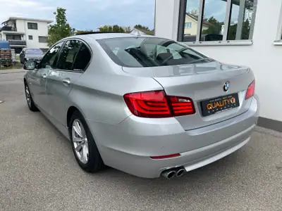 BMW 525d xDrive — Berline premium diesel, 218 ch et transmission intégrale — Seitenansicht