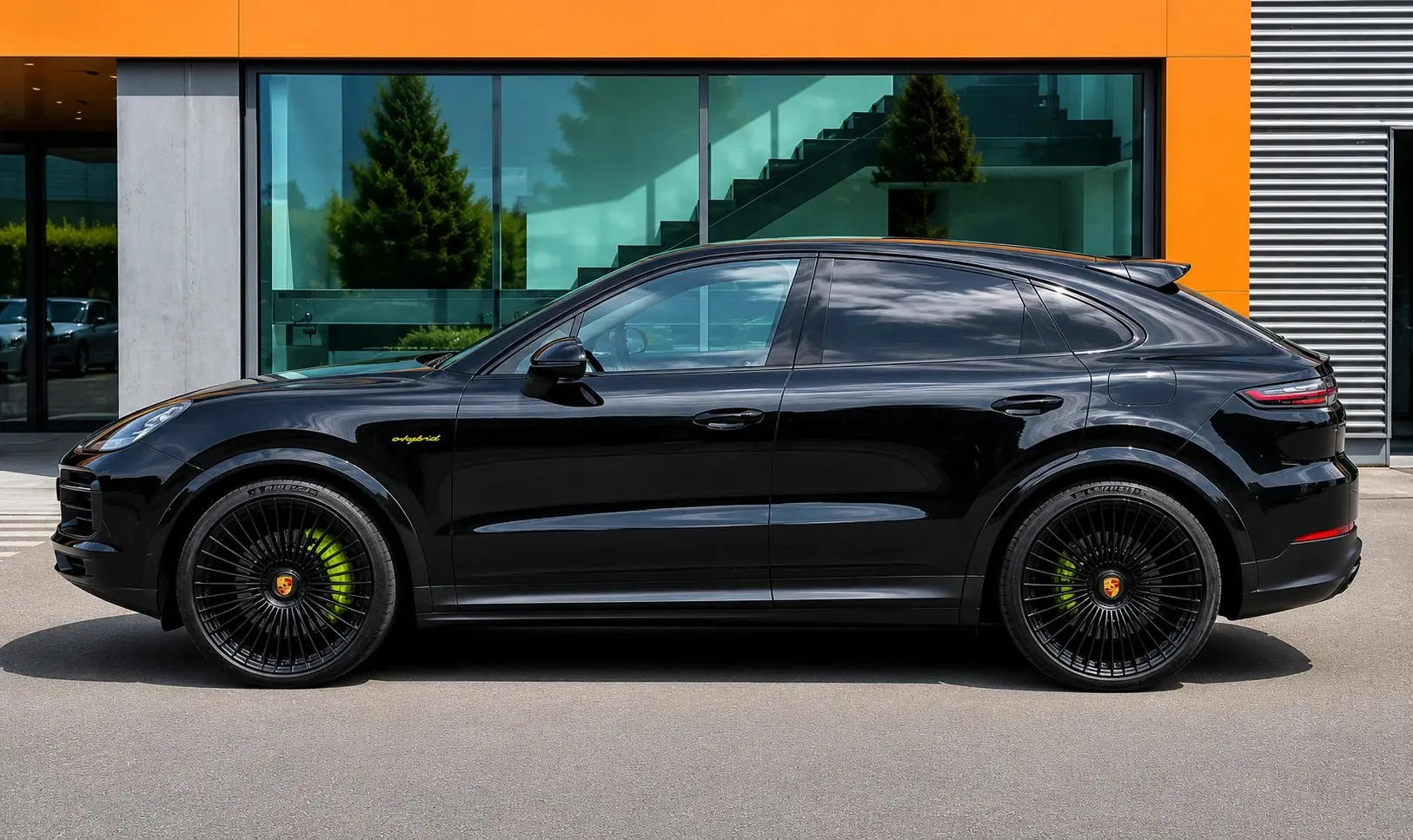 Porsche Cayenne Coupé 3.0 V6 E-Hybrid — SUV premium hybride rechargeable, 44 000 km