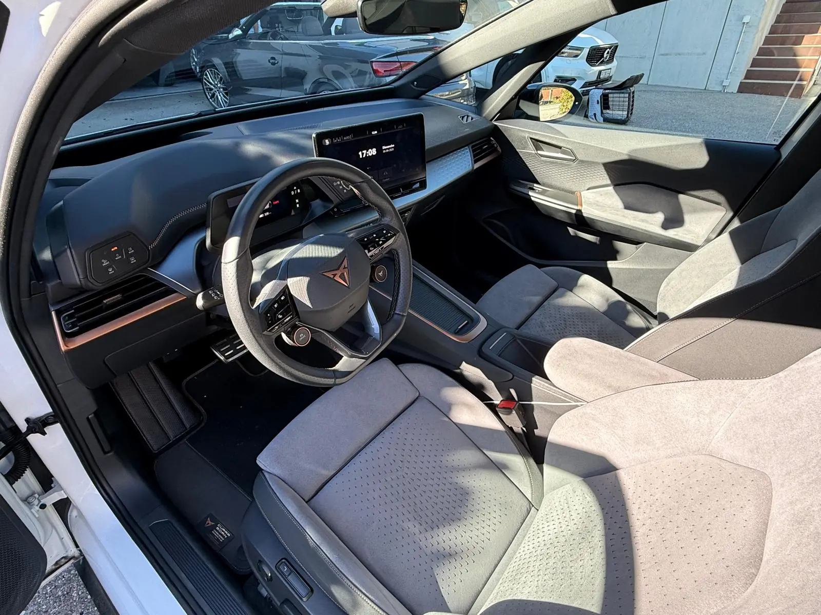 Cupra Born 2024 occasion St-Luc — 5