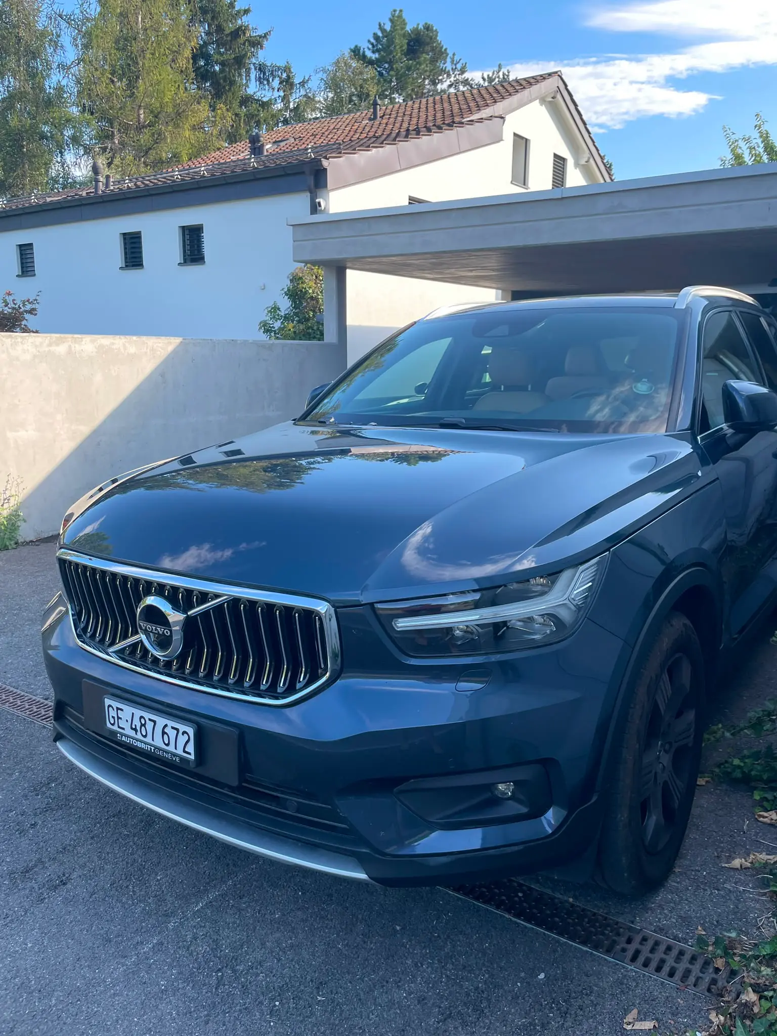 Volvo XC40 B4 MH Inscription — SUV compact hybride, 56'000 km seulement