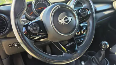 MINI Cabrio Cooper S 2.0i — Cabriolet 192 ch, entretien complet, sans sinistre — Detail