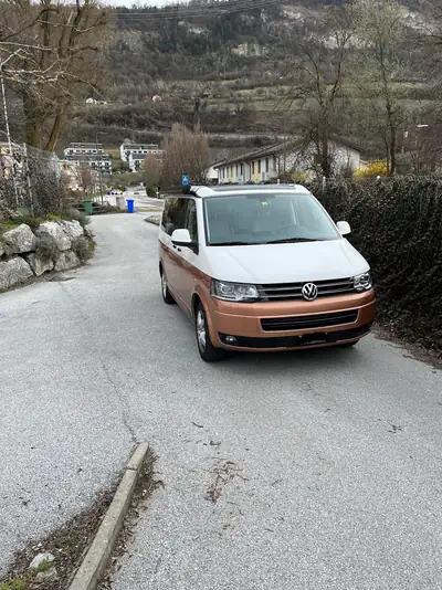 VW T5 2.0 TDI 180 Ch — Utilitaire robuste, 4 places, sans sinistre — côté