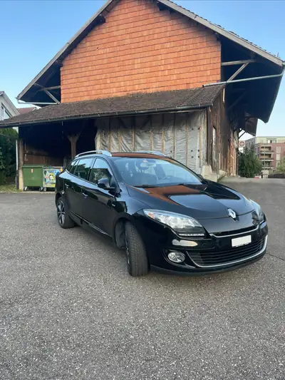 Renault Mégane 1.5 dCi Swiss Edition EDC — Break économique, entretien réduit — Außenansicht