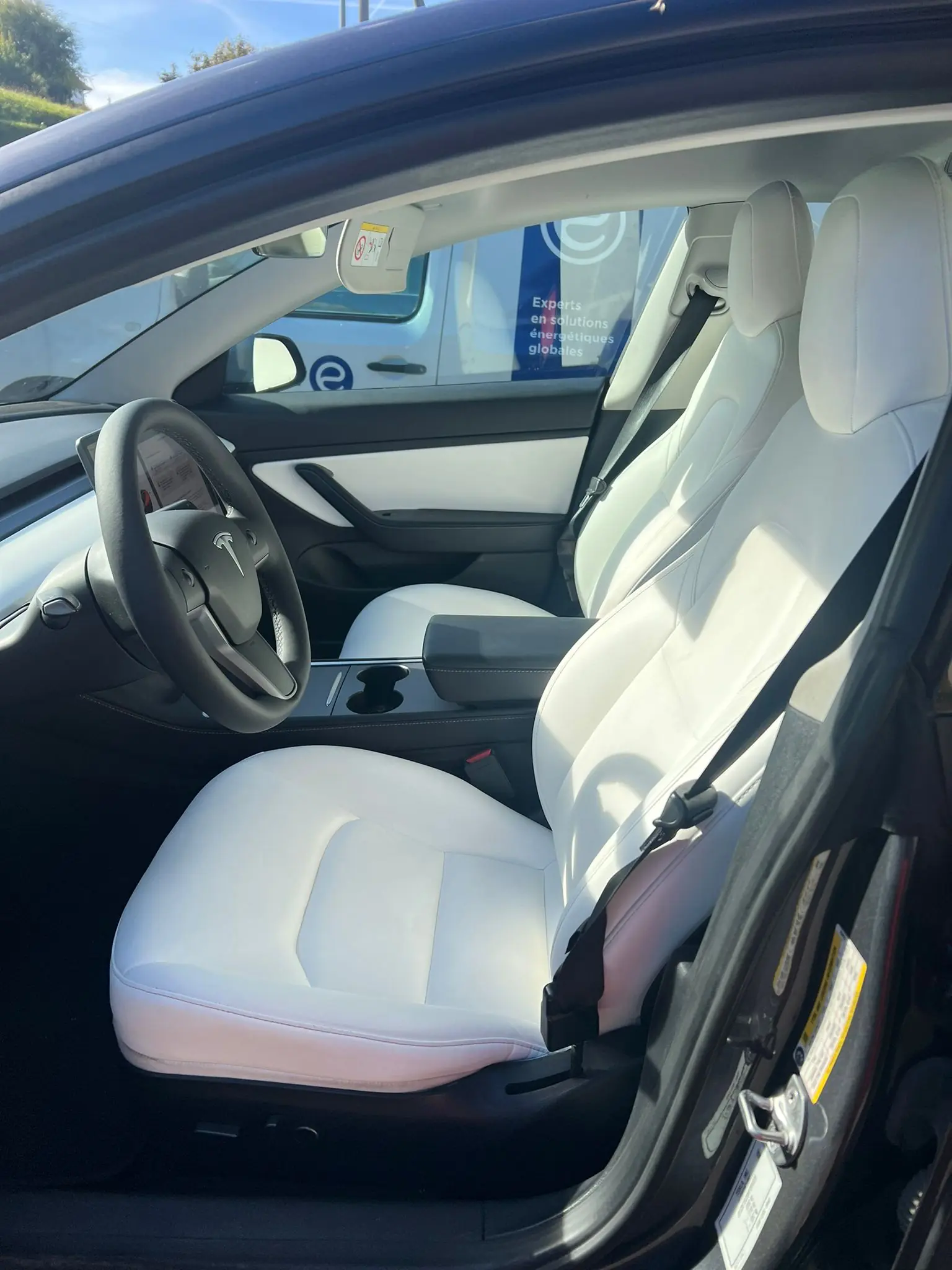 Tesla Model 3 2021 occasion Estavayer-le-Gibloux — 4
