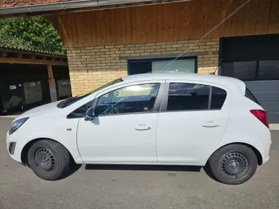Opel Corsa 1.4i 16V Enjoy — Citadine fiable, sans accident, 179 000 km — vue extérieure