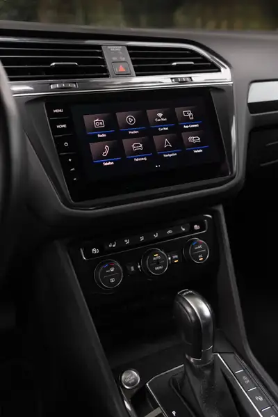 Volkswagen Tiguan Allspace 2.0 TSI Highline — SUV 7 places, 220 PS, sans accident — Miniature 8