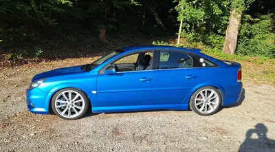 Opel Vectra 2.8 V6 Turbo OPC — Berline sportive 255 ch, sans sinistre — Außenansicht