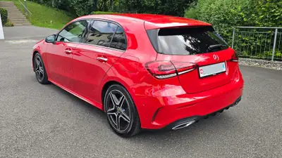 Mercedes-Benz A 200 AMG Line — Berline compacte sportive, boîte DCT révisée — Miniatura 9