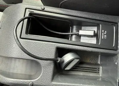 VW Golf 2.0 TSI GTI Edition 35 — 235 ch, moteur R, échappement sport BULL X — Miniature 21