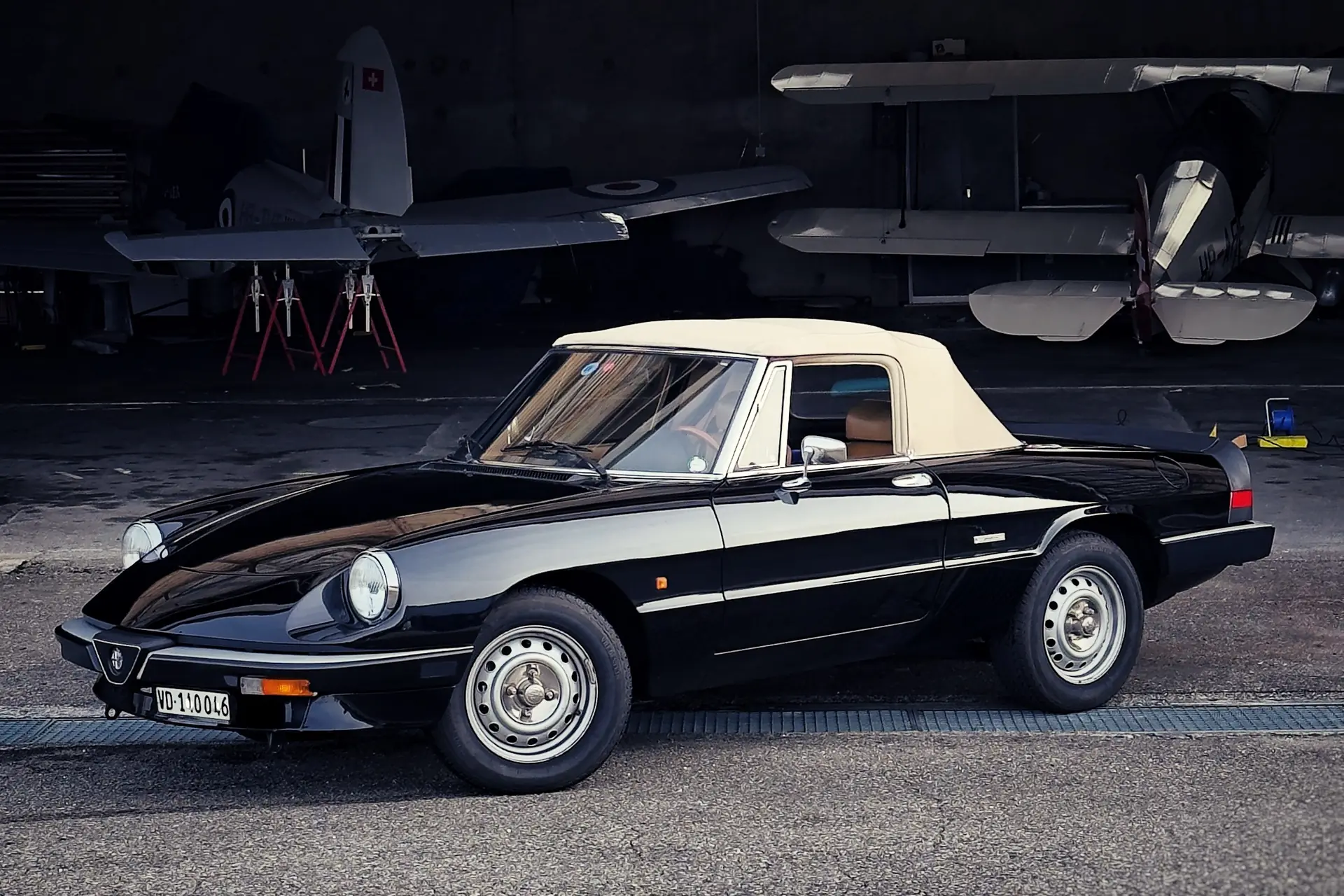 Alfa Romeo Spider 2.0 Veloce 1986 — Cabriolet de légende, expertisé vétéran sans défaut