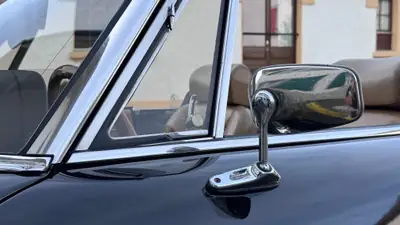 Alfa Romeo Spider 2.0 Veloce 1986 — Cabriolet de légende, expertisé vétéran sans défaut — Miniatur 8