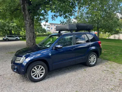 Suzuki Grand Vitara 1.9 DDiS GL Top 4x4 — SUV fiable, diesel économe, prêt à l'aventure — vue extérieure