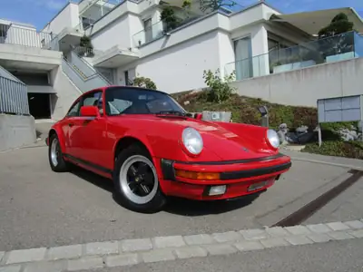 Porsche 911 3.2 Carrera 1989 — Légende des années 80, import Californie d'exception — vue extérieure