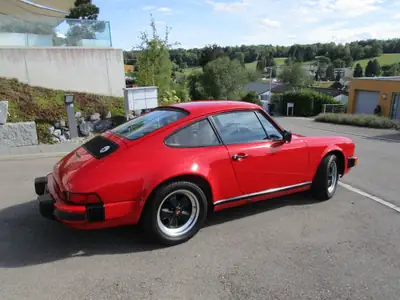 Porsche 911 3.2 Carrera 1989 — Légende des années 80, import Californie d'exception — tableau de bord