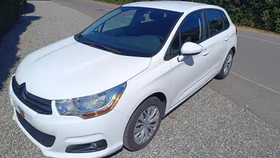 Citroën C4 Picasso 1.4 VTi — Monospace familial compact, entretien économique — vue extérieure