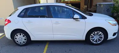 Citroën C4 Picasso 1.4 VTi — Monospace familial compact, entretien économique — intérieur