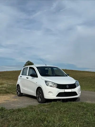 Suzuki Celerio 1.0 Unico 2016 — Citadine économique, sans accident, entretien minime — vue extérieure