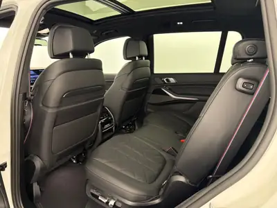 BMW X7 xDrive 48 40d M Sport Pro 2025 — SUV 7 places hybride diesel, première main — dettaglio