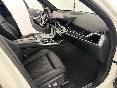 BMW X7 xDrive 48 40d M Sport Pro 2025 — SUV 7 places hybride diesel, première main — Miniatura 9