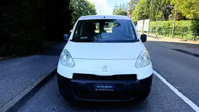Peugeot Partner 1.6 Active — Monospace pratique, 5 places, sans accident — Außenansicht