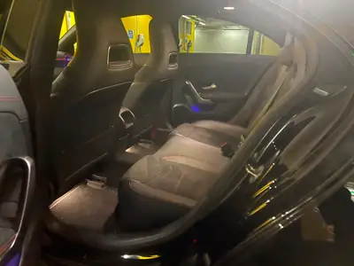 Mercedes-Benz CLA 45 AMG 4Matic+ — Performance 387 ch, Traction intégrale, 104'000 km — intérieur