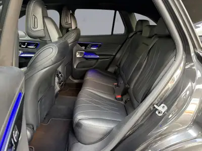Mercedes-Benz GLC 220 d AMG Line 4Matic — SUV diesel hybride, 4×4 performant et économe — Miniatura 10