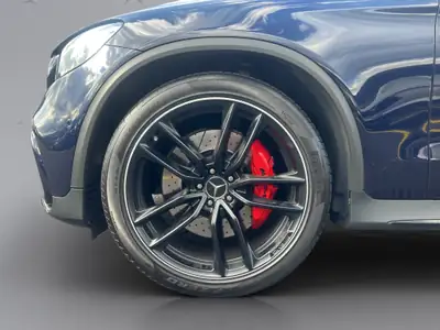 Mercedes-Benz GLC 63 S AMG 4MATIC — Performance extrême et design premium — Miniature 21