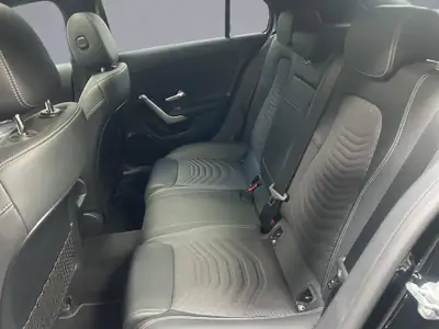 Mercedes-Benz Classe A 180 Progressive — Berline compacte hybride essence, 67'000 km — Miniatura 10