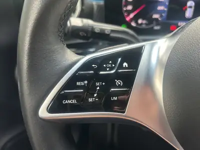 Mercedes-Benz Classe A 180 Progressive — Berline compacte hybride essence, 67'000 km — Miniatura 20