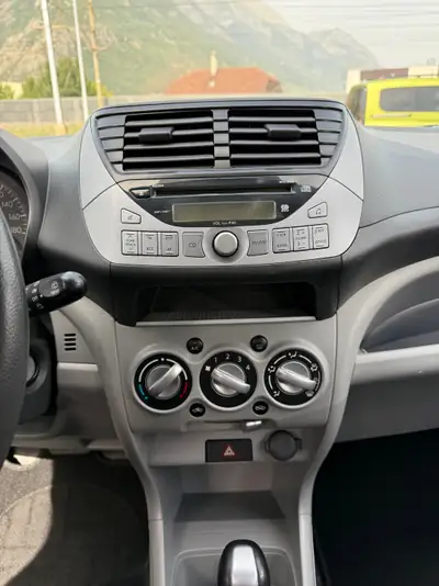 Suzuki Alto 1.0 GL Automatique — Citadine économique sans sinistre, révisions à jour — Miniature 12