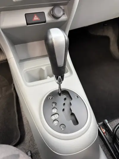 Suzuki Alto 1.0 GL Automatique — Citadine économique sans sinistre, révisions à jour — Miniature 13
