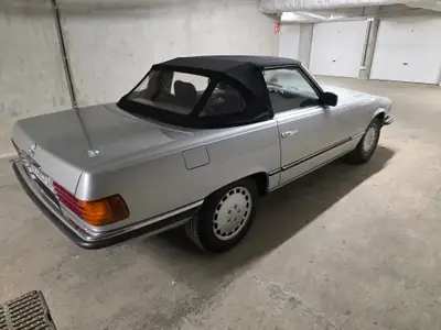 Mercedes-Benz SL 280 R107 — Le cabriolet de légende, 143'000 km, sans sinistre — arrière