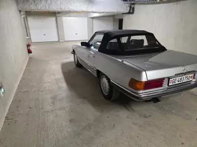 Mercedes-Benz SL 280 R107 — Le cabriolet de légende, 143'000 km, sans sinistre — intérieur