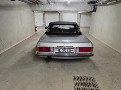 Mercedes-Benz SL 280 R107 — Le cabriolet de légende, 143'000 km, sans sinistre — tableau de bord
