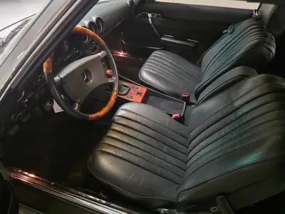 Mercedes-Benz SL 280 R107 — Le cabriolet de légende, 143'000 km, sans sinistre — Miniature 10