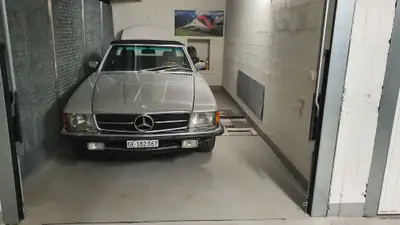 Mercedes-Benz SL 280 R107 — Le cabriolet de légende, 143'000 km, sans sinistre — Miniature 17
