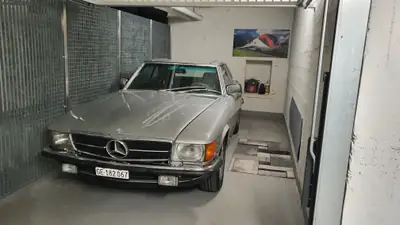 Mercedes-Benz SL 280 R107 — Le cabriolet de légende, 143'000 km, sans sinistre — Miniature 20